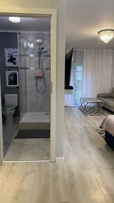 Apartament przy plazy z balkonem Kawalerka Sopot nocleg pokój wynajem – zdjęcie 11