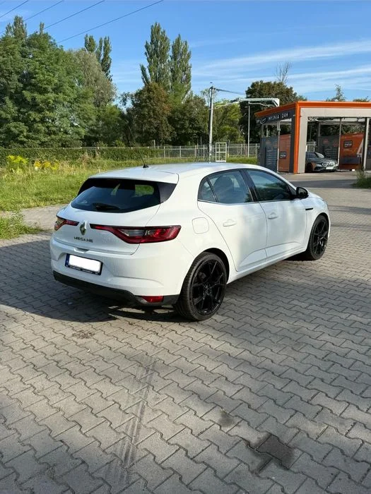Renault Megane 4*2016r*1.2benzyna*136tkm* – zdjęcie 4