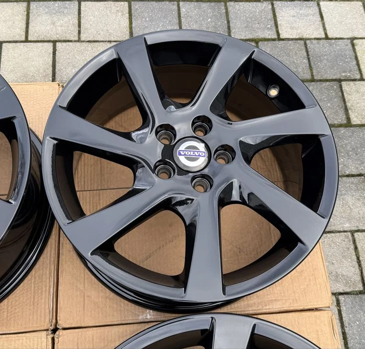 Oryginalne felgi Volvo 5x108 17” S40 S60 S80 V70 V40 V60 – zdjęcie 3