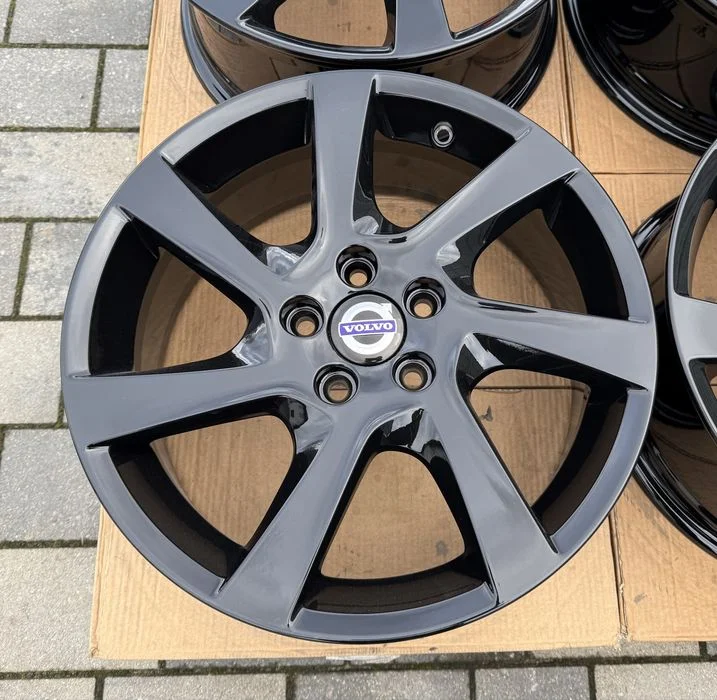 Oryginalne felgi Volvo 5x108 17” S40 S60 S80 V70 V40 V60 – zdjęcie 4