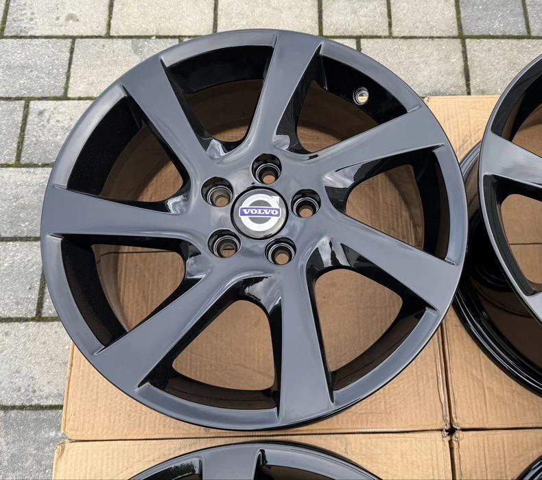 Oryginalne felgi Volvo 5x108 17” S40 S60 S80 V70 V40 V60 – zdjęcie 2