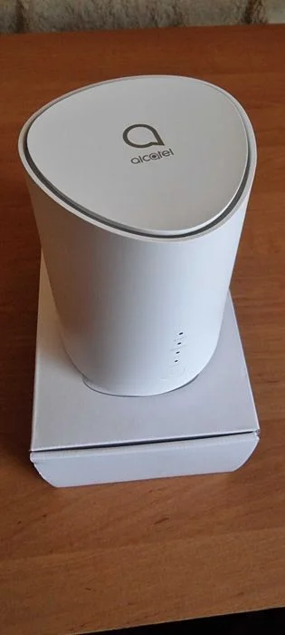 Router WiFi LTE kat.7 - Alcatel MW71VM – zdjęcie 4