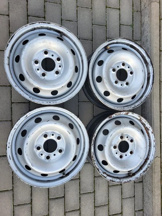 Felgi stalowe wzmacniane Bus 6Jx15" 5x118 Fiat Ducato Citroen Jumper Opel Vivaro