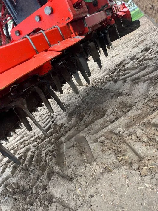 Agregat uprawowo siewny Maschio Gaspardo brona wirowa / aktywna + siewnik – zdjęcie 3