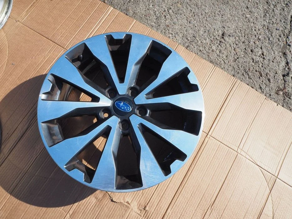 felgi subaru komplet czujnik 18x7j 5x114,3 et55 2017r – zdjęcie 6