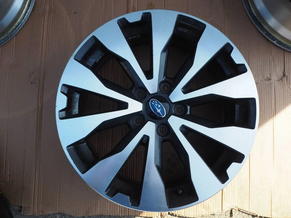felgi subaru komplet czujnik 18x7j 5x114,3 et55 2017r – zdjęcie 4