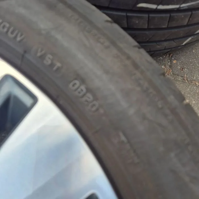 lato koła 255/50 r20 audi q7 e-tron 55 50 – zdjęcie 9
