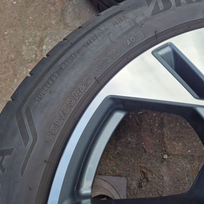 lato koła 255/50 r20 audi q7 e-tron 55 50 – zdjęcie 8