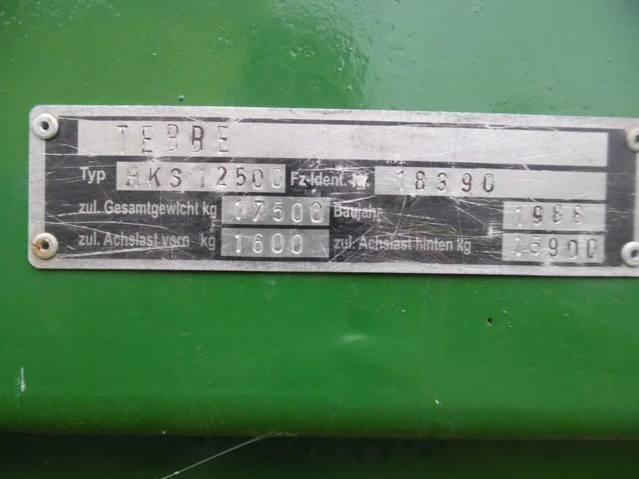Rozsiewacz wapna i pomiotu ,Tebbe' 14ton – zdjęcie 6