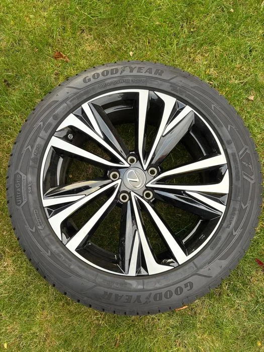 Zimowe koła lexus LBX 225/55/18 good year – zdjęcie 3