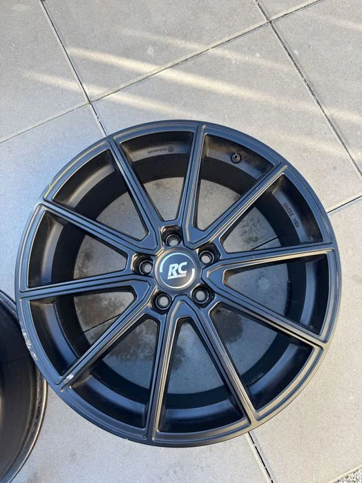 Felgi RC-Design RC32 19'' 5/112 ET38 dobry stan 4 szt Volkswagen, Audi, Skoda, Seat, Mercedes – zdjęcie 4