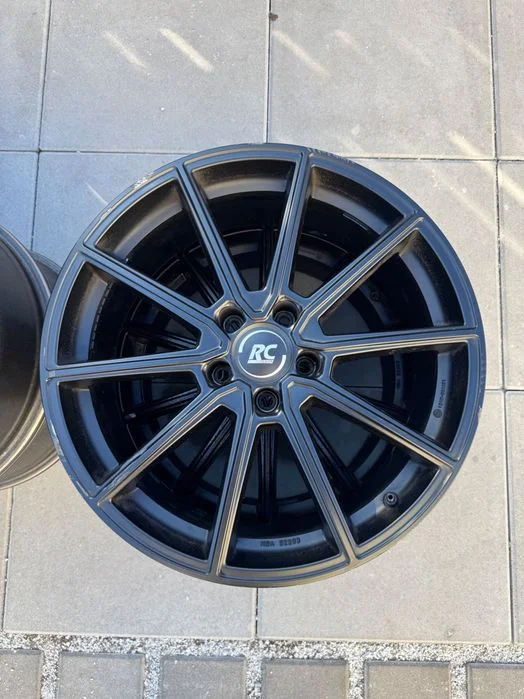 Felgi RC-Design RC32 19'' 5/112 ET38 dobry stan 4 szt Volkswagen, Audi, Skoda, Seat, Mercedes – zdjęcie 2