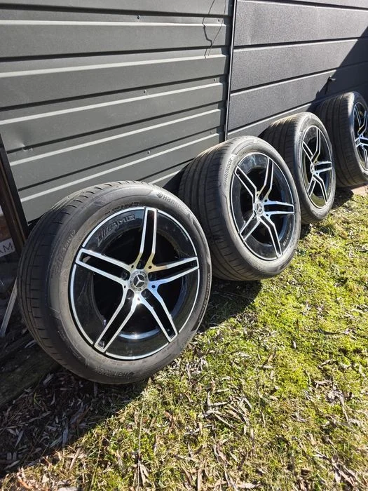 Oryginalne felgi AMG 19” + opony Hankook – stan bdb