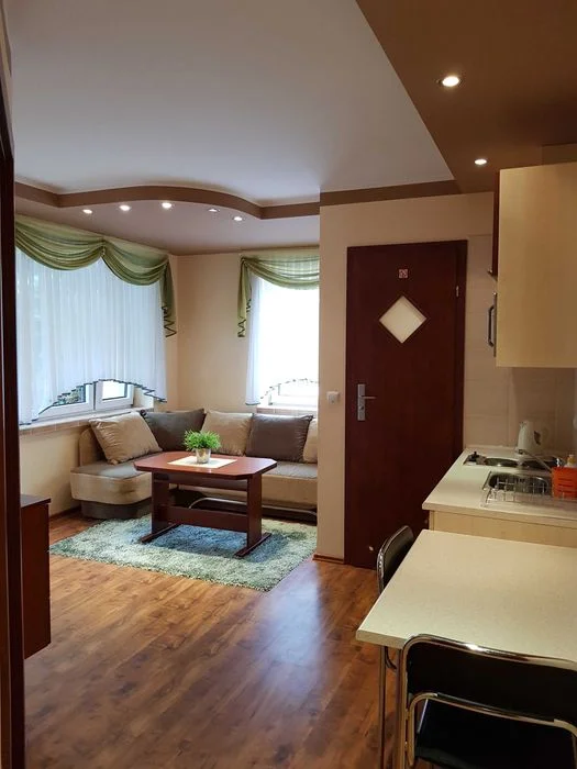 Karwia Pokoje nad morzem Karwia Ostrowo Jastrzębia Góra Pokoje Pokój Noclegi Nocleg Kwatery Kwatera Apartament Apartamenty Domki Domek – zdjęcie 7