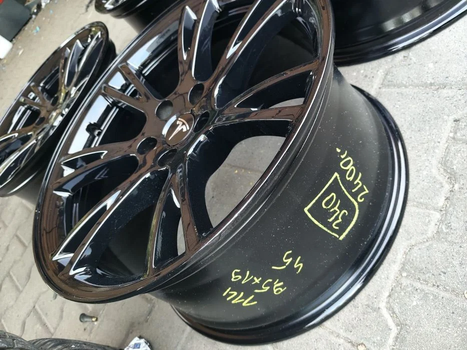 Felgi aluminiowe Tesla 9,5jx19 et45 5x114,3 – zdjęcie 8