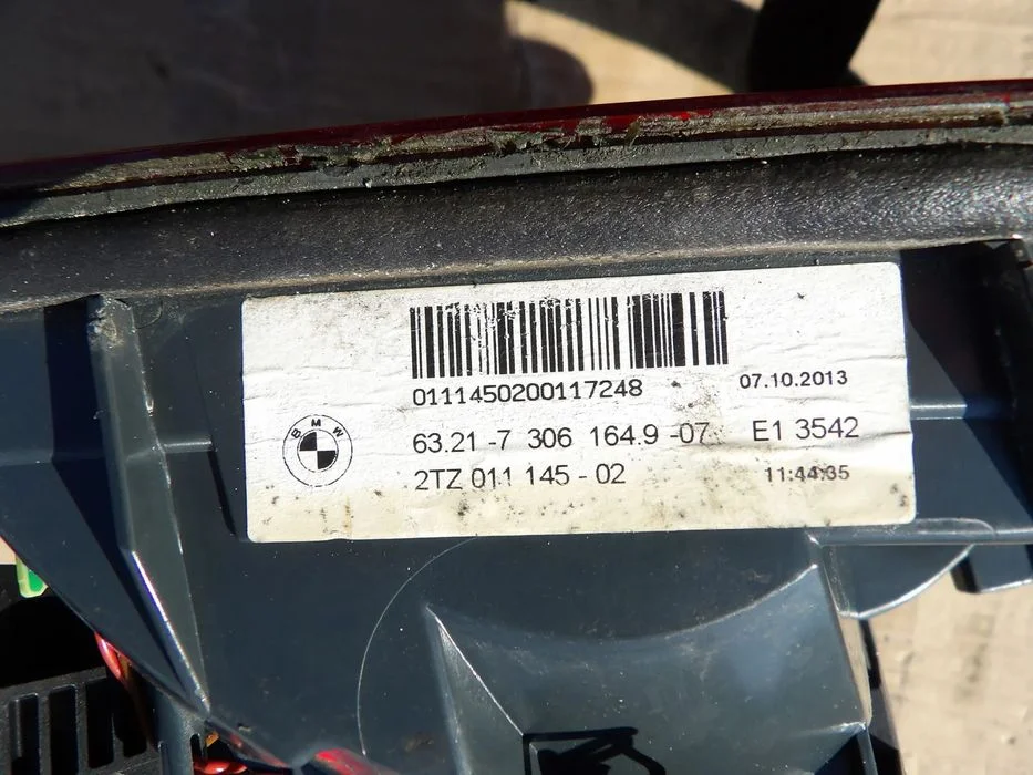 Bmw - F10 - Lift - Prawa Lampa Tylna - Europa - 7306164 – zdjęcie 3