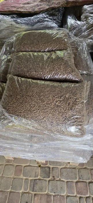 Pelet 6mm dąb buk sosna Dębica