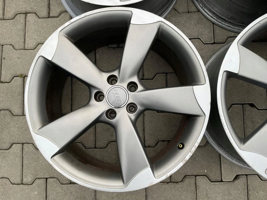 ORYGINAŁ IDEALNE PROSTE Audi 20 Rotor 5x112 i Sprawdzone Jak Nowe A4 A5 A6 A7 RSQ3 Q3 A5 A7 A4 A6 A8 Q5 A3 S3 S4 S5 S6 S7 – zdjęcie 7
