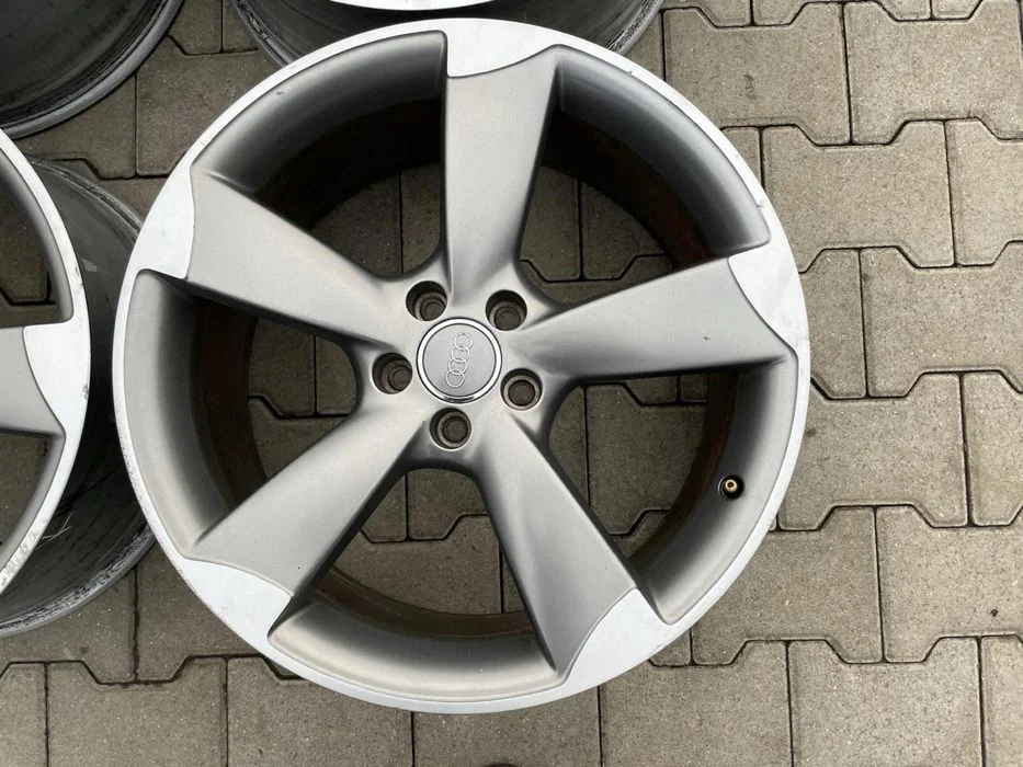 ORYGINAŁ IDEALNE PROSTE Audi 20 Rotor 5x112 i Sprawdzone Jak Nowe A4 A5 A6 A7 RSQ3 Q3 A5 A7 A4 A6 A8 Q5 A3 S3 S4 S5 S6 S7 – zdjęcie 8