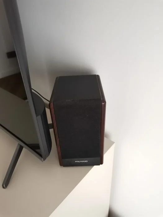Głośniki Microlab FC330 wersja 2.1 subwoofer 40W – zdjęcie 2
