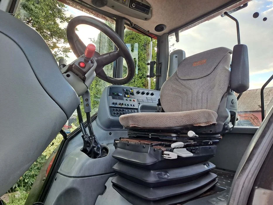 Valtra A 90 . – zdjęcie 5