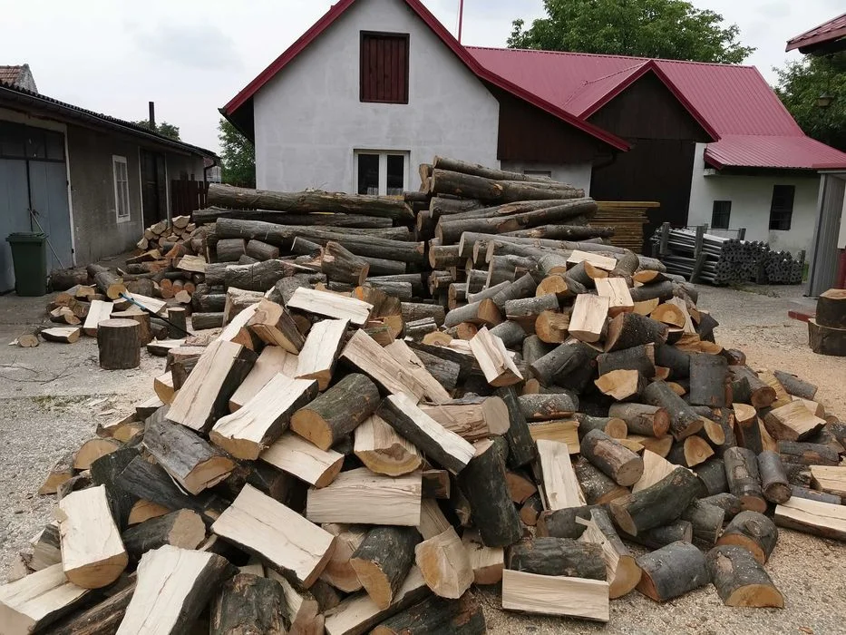 Drewno Opałowe Kominkowe Buk Grab Sezonowany Transport – zdjęcie 6