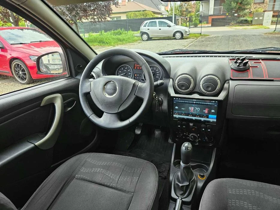 DACIA Sandero Stepway * 1.6 benzyna * 2011r * klimatyzacja * nawigacja * KSIĄŻKA SERWISOWA do 2026r. – zdjęcie 8