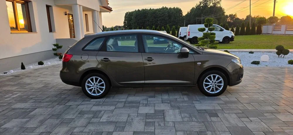 Seat Ibiza 1.2 TSI 105 KM 171 tys. km 2 komplety kół Sprowadzony z Niemiec – zdjęcie 4