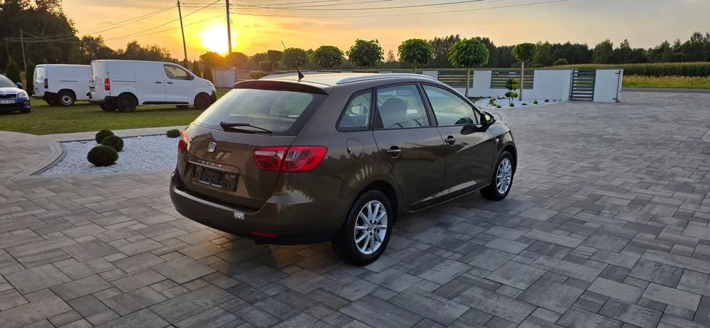 Seat Ibiza 1.2 TSI 105 KM 171 tys. km 2 komplety kół Sprowadzony z Niemiec – zdjęcie 5