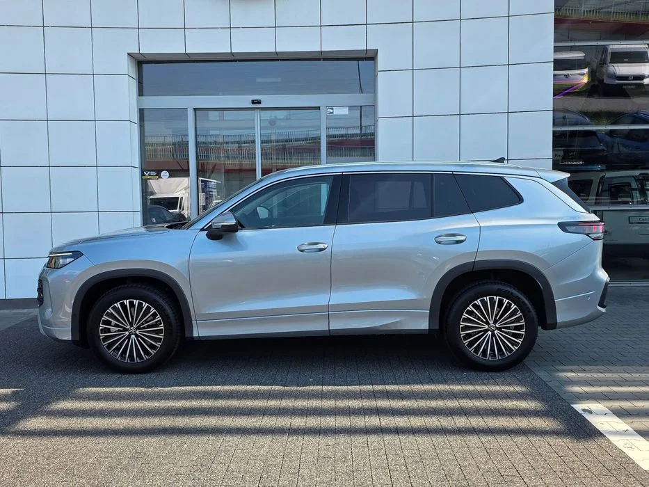 Volkswagen Tayron 7 osobowy, Hak holowniczy, Podgrzewana kierownica i fotele – zdjęcie 4