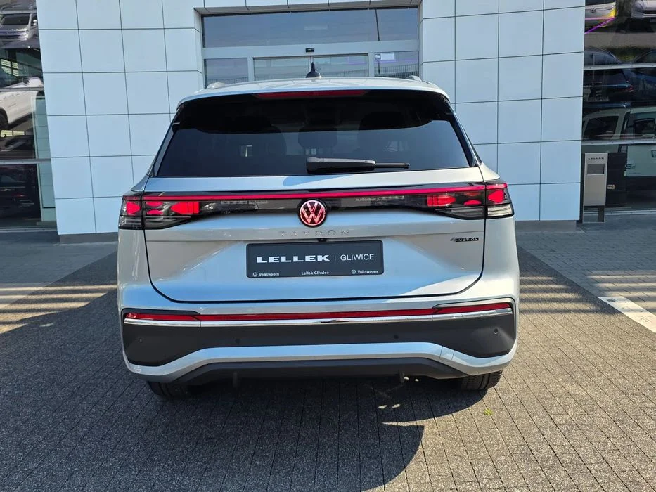 Volkswagen Tayron 7 osobowy, Hak holowniczy, Podgrzewana kierownica i fotele – zdjęcie 6