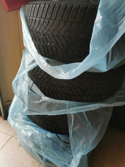 opony zimowe 225/45 R17 M+S GOODYEAR ULTRA GRIP – zdjęcie 7
