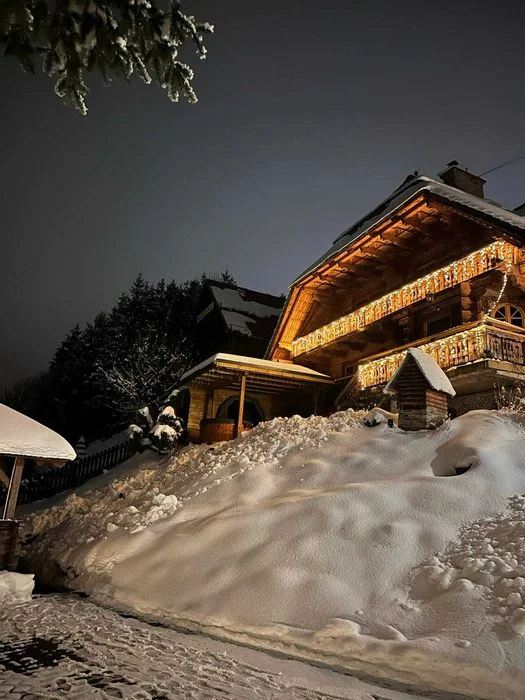 Bimbrówka Wisła, sauna, jacuzzi, DO 23 OSÓB ,10 sypialni,altana