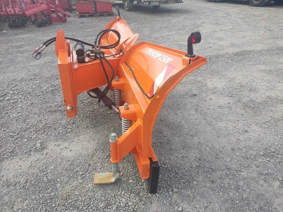 Pług do śniegu masywny Volant hydrauliczny tuz/euro 2,6-3 0m tranport – zdjęcie 4