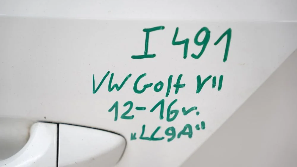 Drzwi lewy tył tylne vw golf vii 12-16r lc9a – zdjęcie 10