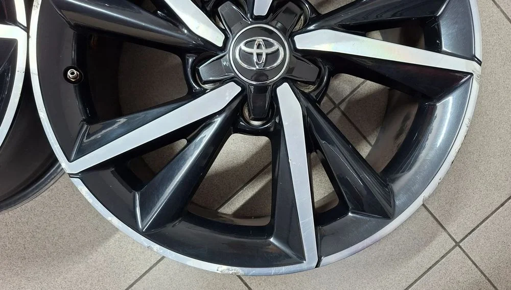 Felgi Aluminiowe 17 Toyota Auris II 5x114.3 ET 50 – zdjęcie 6