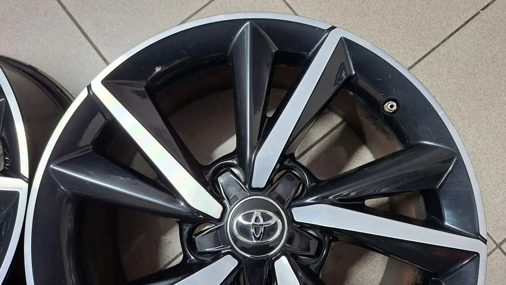 Felgi Aluminiowe 17 Toyota Auris II 5x114.3 ET 50 – zdjęcie 10