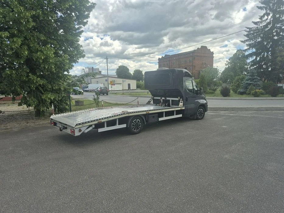 Iveco Daily Iveco daily 3.0 180KM Pierwszy właściciel w Polsce – zdjęcie 4