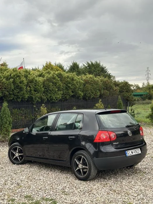 Na Sprzedaz VOLKSWAGEN GOLF 5/2006/1.9TDI/Oplaty na rok/Klima/Maly przebieg/Raty – zdjęcie 4