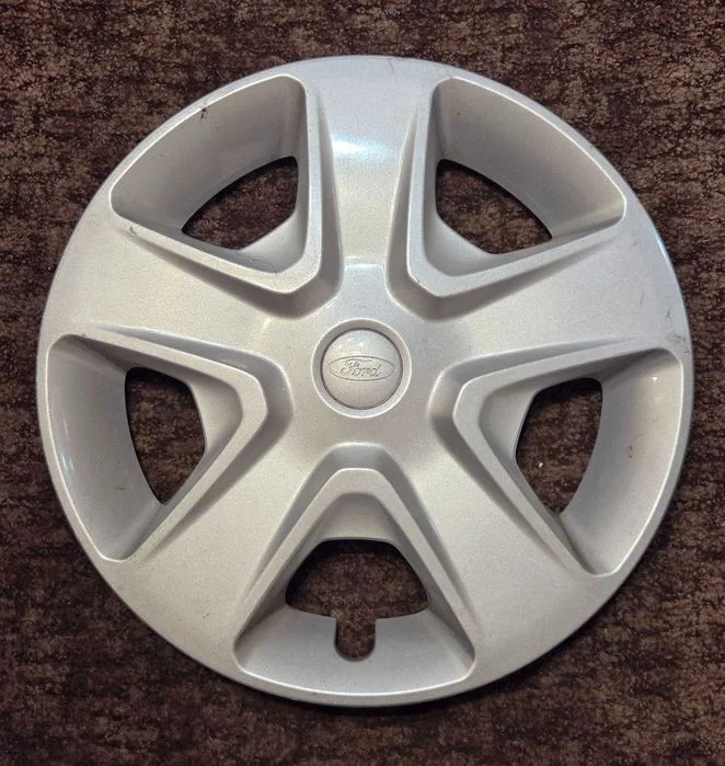 Kołpak Ford Fiesta 16"