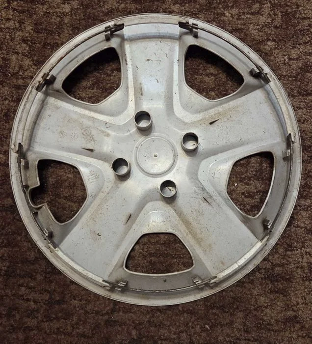 Kołpak Ford Fiesta 16" – zdjęcie 2