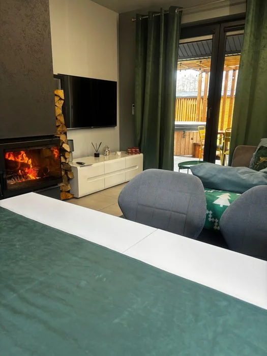 SYLWESTER 2026/2027 w Lesnej Polanie Zamień Hotelowy Pokój na Prywatną STREFĘ RELAKSU/BANIA/SAUNA w CENIE – zdjęcie 6