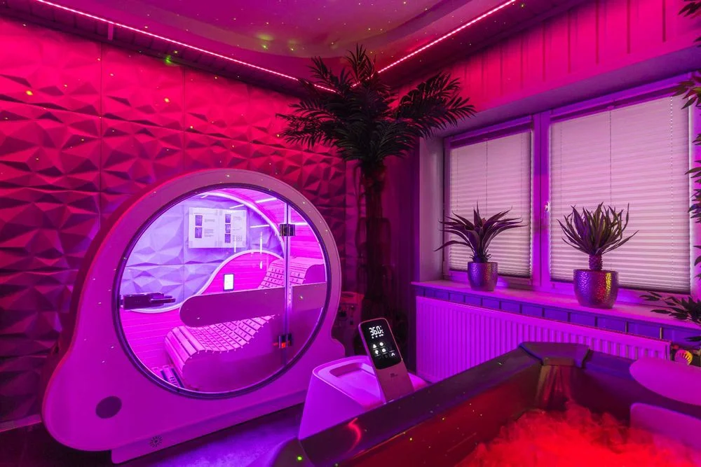 Domek Apartament Dwupoziomowy Love SPA Jacuzzi w pokoju kapsuła relaksacyjna możliwe śniadanie do pokoju strefa jacuzzi zewnętrzne grill rowery e-bike – zdjęcie 2