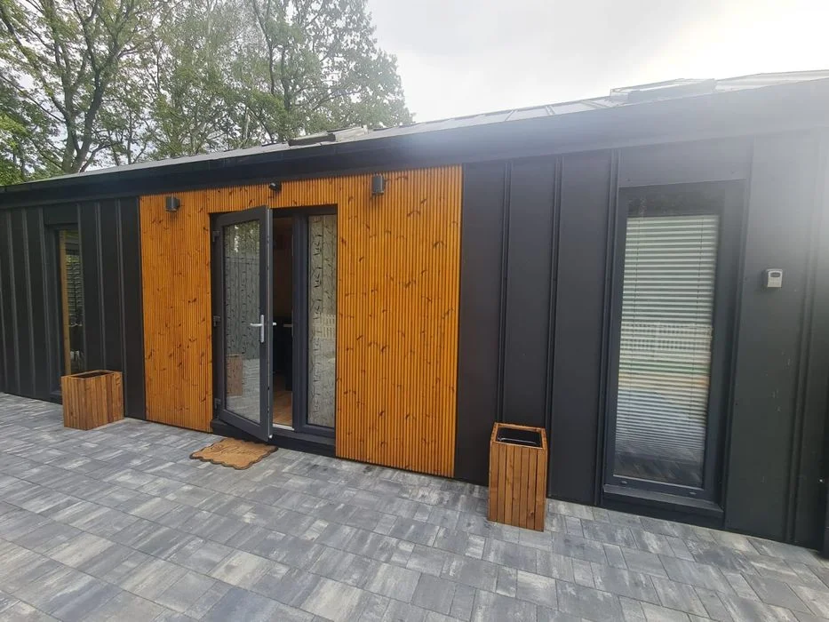 Nowoczesny domek w lesie – Jacuzzi – Balia – Sauna – Taras – Prywatne SPA – zdjęcie 8