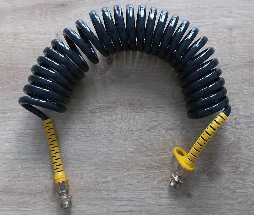 Przewód hamulcowy pneumatyczny spiralny M22x1.5, 7m do przyczep, żółty – zdjęcie 2