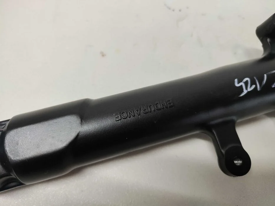 KAWASAKI Z125 / NINJA 125 Goleń Zawieszenia Lewa – zdjęcie 6