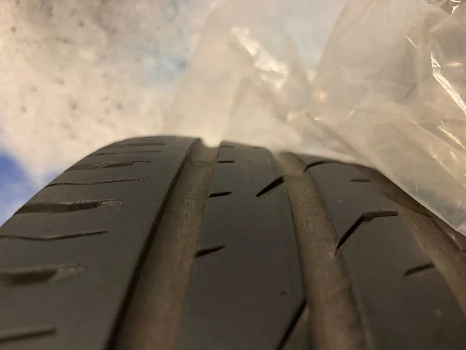 Sprzedam komplet opon letnich premium Continental 205/60R16 [WROCŁAW] – zdjęcie 2