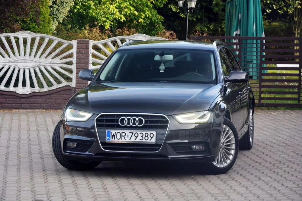Audi A4 Avant Alu Klima Navi PDC Elektryczne Szyby lift