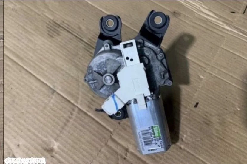 8200001891 Silniczek wycieraczki tył Renault laguna 2 II FL – zdjęcie 2