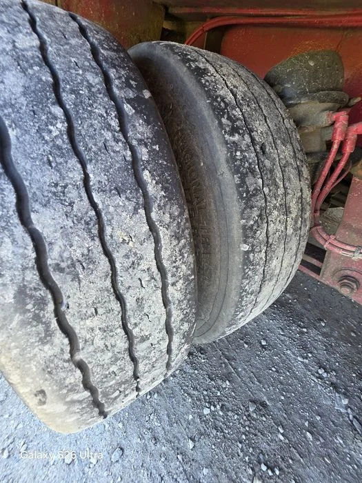 Niskopodwoźiowa Fliegl ośie skrętne hydraulicznie bardzo fajna cena prezent – zdjęcie 4